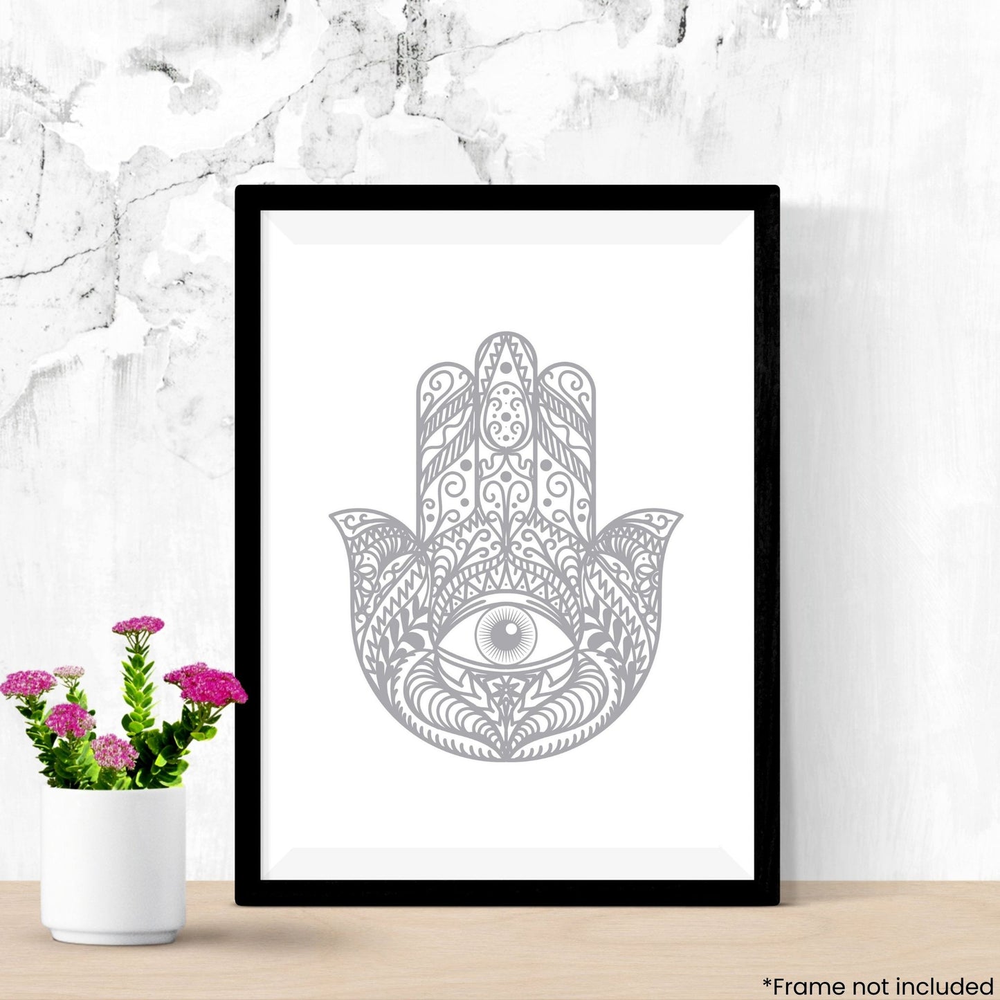 silver-hamsa-hand in frame